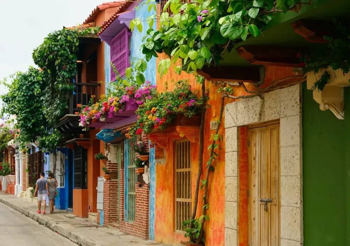 🏙️ Cartagena de Indias: Realismo Mágico, Rumba y Mar